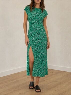 knee length dresses for ladies Skies Are Blue Print Midi Dress main image 0
